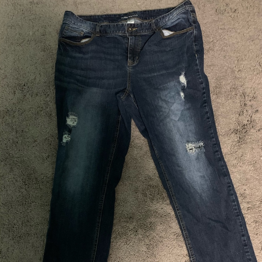 Maurices jeans